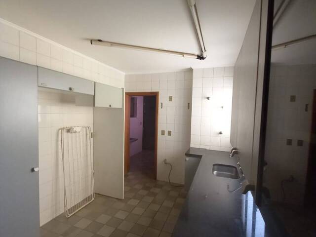 Apartamento para Venda em Bauru - 2