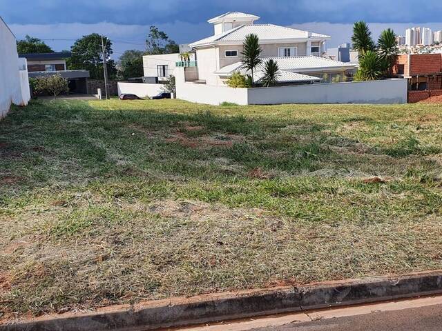 Terreno em condomínio para Venda em Bauru - 1