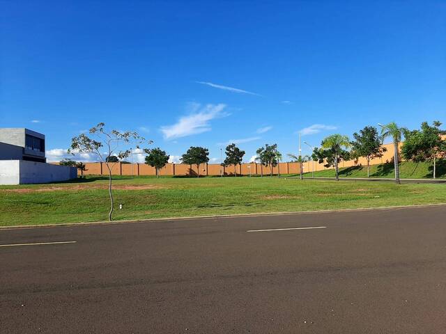 Terreno em condomínio para Venda em Bauru - 1