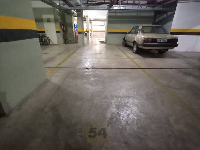 #70 - Apartamento para Venda em Bauru - SP - 2