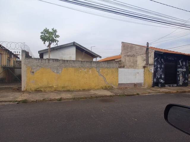 Casa para Venda em Bauru - 1