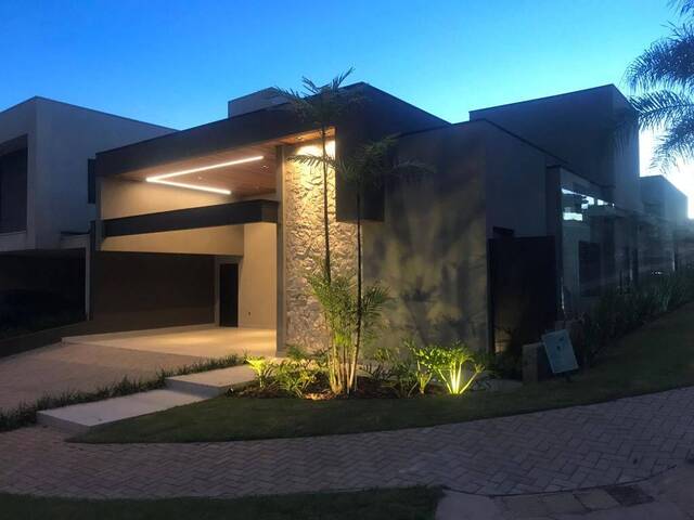 Casa em condomínio para Venda em Bauru - 1